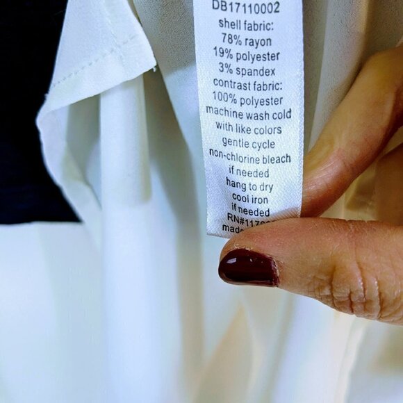 DownEast Faux Layered Sweater/Top Combo Size M - Picture 4 of 4